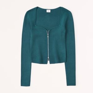 Abercrombie & Fitch Women’s Zip-Up Notch-Neck Slim Top Green